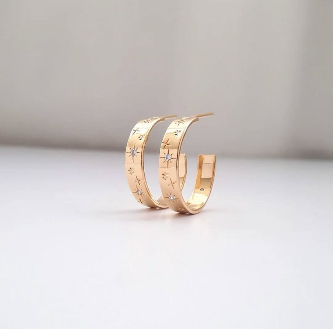 Estrella Engraved Gold Hoops